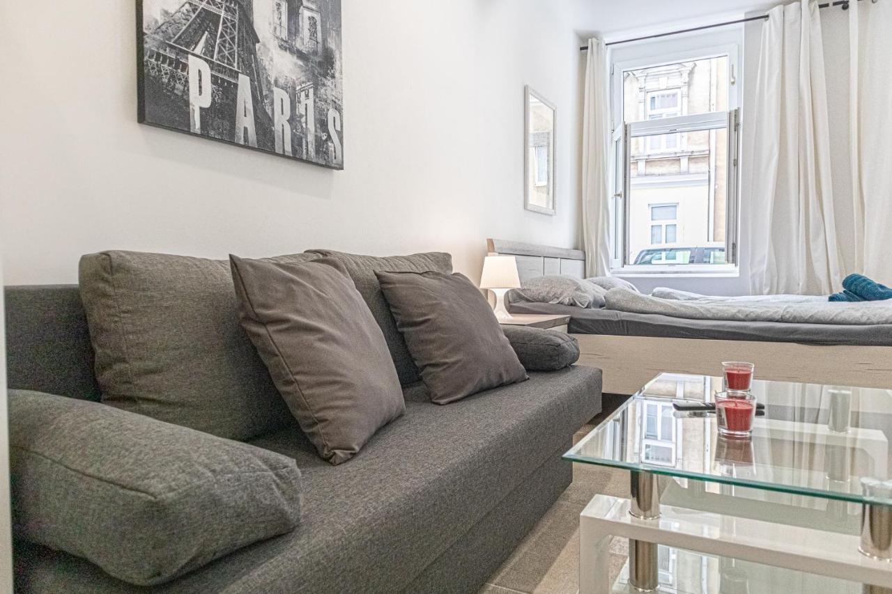9 Min From City Center - Lovely Studio Near U1 Reumannplatz Відень Екстер'єр фото